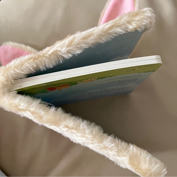 Hello, Baby Bunny! Plush Hallmark Book - Picture 8 of 10